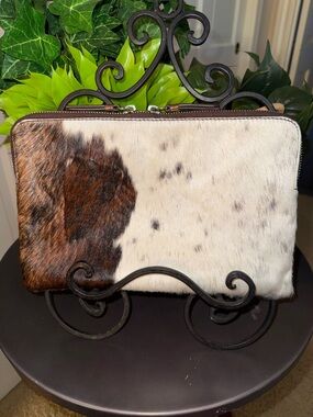 Mark and Graham Vintage Cowhide Large Zip Clutch in White and Brown Cowhide